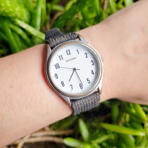 Vintage Sekonda Watch - Picture 4 of 8